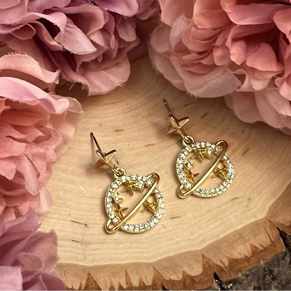 Crystal Planet Saturn and Gold Stars Dangle Earrings - Picture 13 of 16